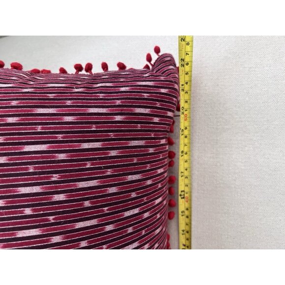 Crate & Barrel Set Of 2 Festive Christmas Lumbar Pillows Covers And Inserts - Picture 6 of 8